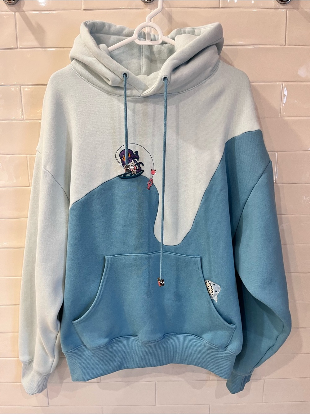 OniGiri Apari Collaboration Hoodie Colorblock 2023 Sweatshirt Anime Sz L